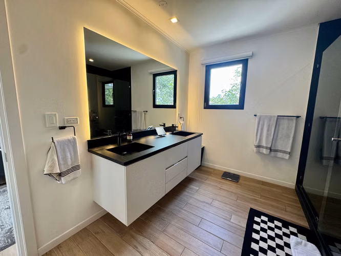 Casa de lujo en venta en exclusivo condominio cerrado.