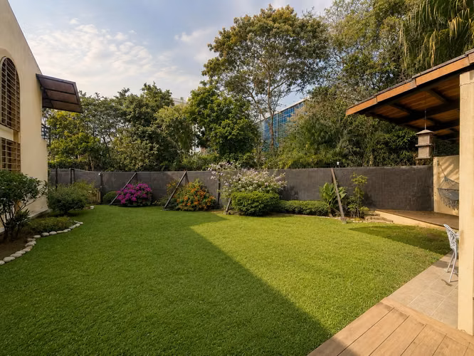 Preciosa Casa en Escazú de venta o alquiler - Imagen 19