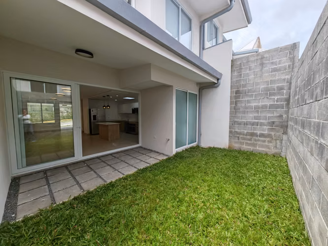 Estrena moderna casa en La Vita, San Antonio de Escazú - Imagen 6