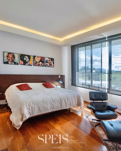 Venta de casa Condominio Santo Tomás, Heredia