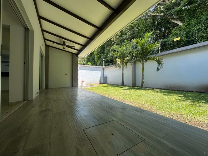 VENTA DE CASA EN HACIENDA BARCELONA CON AMPLIOS ESPACIOS - Imagen 13