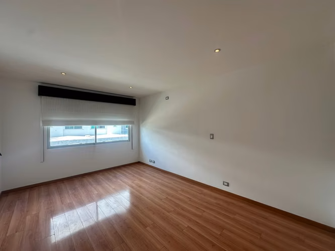 VENTA DE CASA EN HACIENDA BARCELONA CON AMPLIOS ESPACIOS - Imagen 19