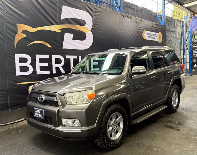 TOYOTA 4RUNNER SR5 2011 GRIS AUTOMÁTICO 4X2