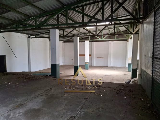 URGENT! BODEGA Industrial o Comercial