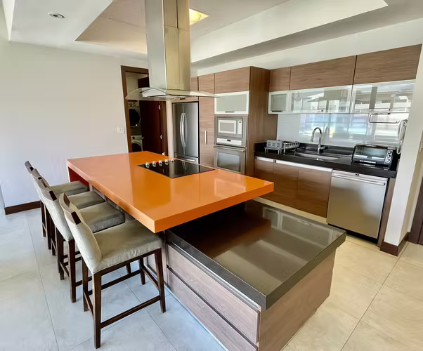 Alquiler en Penthouse - Distrito 4 - Semi amueblado - Imagen 7