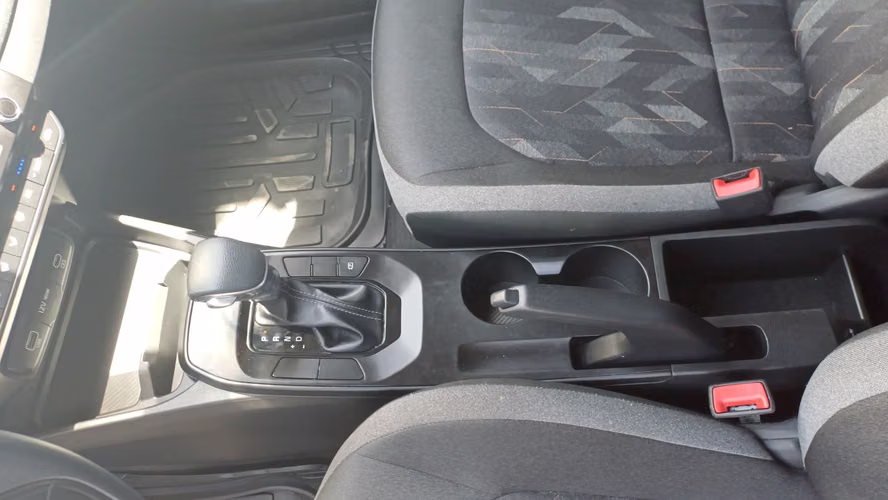 KIA K3 SEDAN HATCHBACK 4 PUERTAS AÑO 2026
