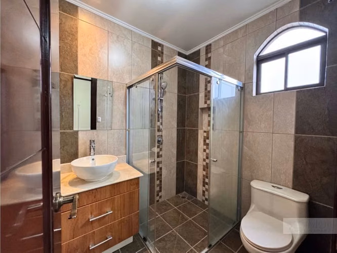 ALQUILER O VENTA CASA EN CONDOMINIO ALBACETE CARTAGO