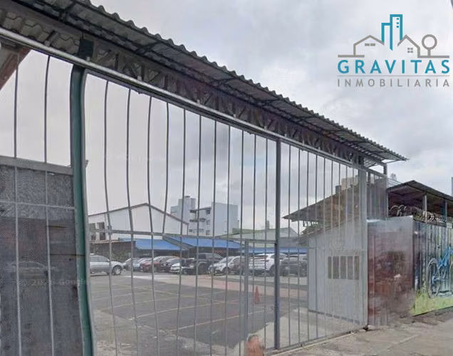Venta de parqueo en San José centro, 2100m2 ID 2025