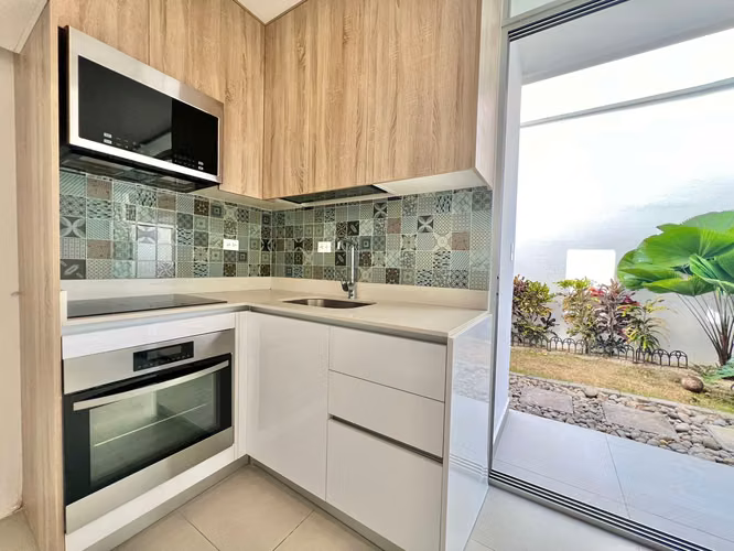 OFERTA! - Casa en condominio de dos dormitorios en Rio Oro Santa Ana