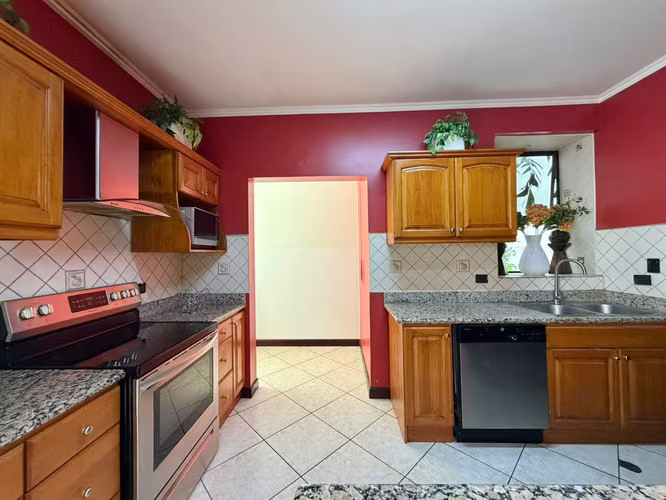 Se alquila casa amoblada en Santa Ana. - Imagen 17