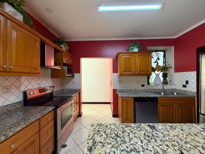 Se alquila casa amoblada en Santa Ana. - Imagen 16