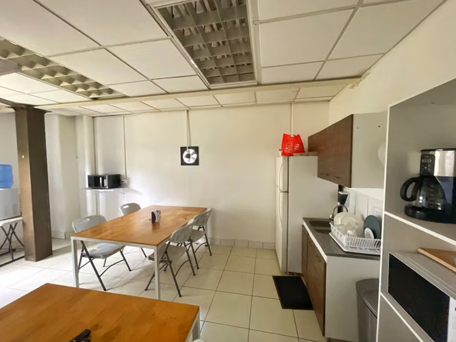 Edificio comercial en venta en Guachipelín, Escazú | INVERSIÓN! P632