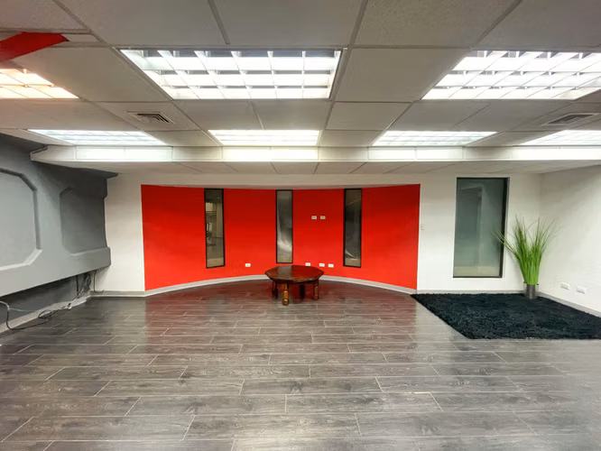 Edificio comercial en venta en Guachipelín, Escazú | INVERSIÓN! P632
