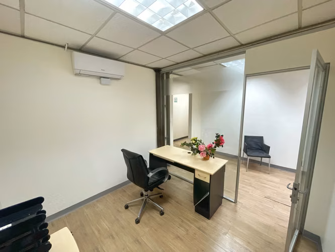 Edificio comercial en venta en Guachipelín, Escazú | INVERSIÓN! P632