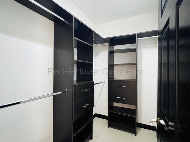 Moderna Casa en Condominio en Heredia | 3 Habitaciones, Patio y Amenidades - Imagen 6