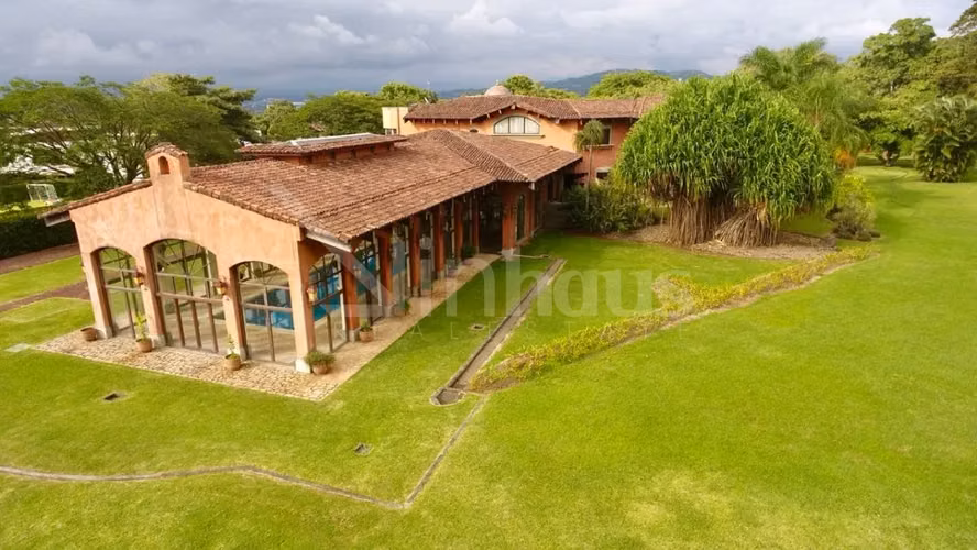 Alquiler de casa de lujo en Piedades de Santa Ana - Imagen 7