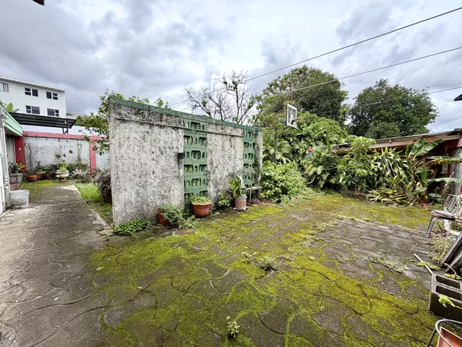 VENTA DE LOTE, USO MIXTO. PROPIEDAD PARA DEMOLICION - SAN PEDRO / LOS YOSES