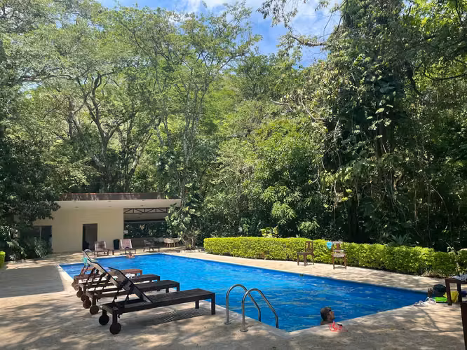 Alquiler de apartamento con jardin y terraza - Imagen 8