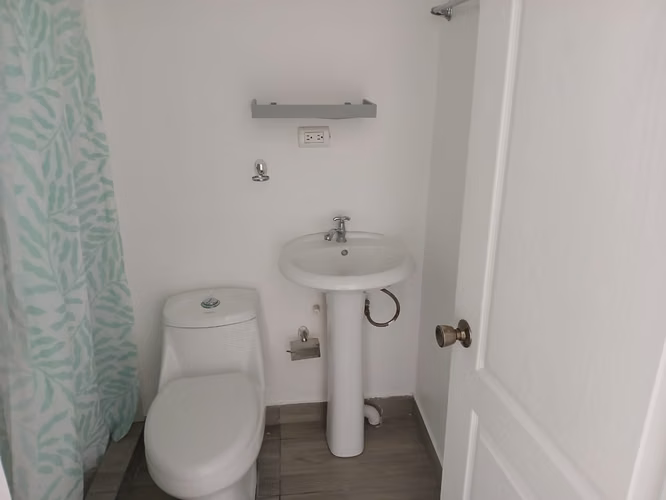 Hermoso y seguro apartamento en San Rafael de Heredia - Imagen 8
