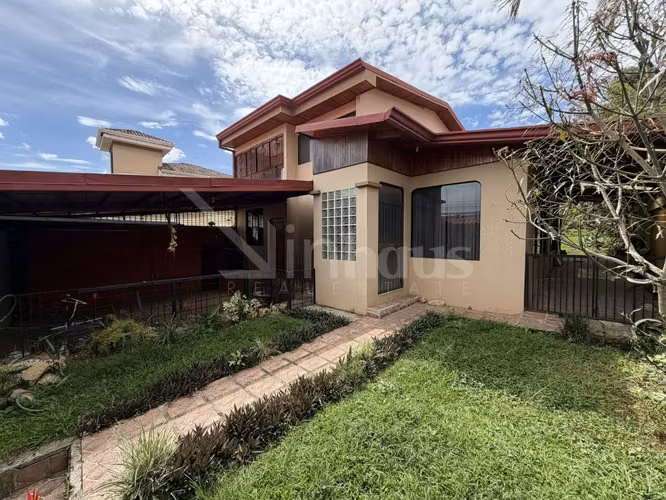 id 42996 Venta de casa en Cartago