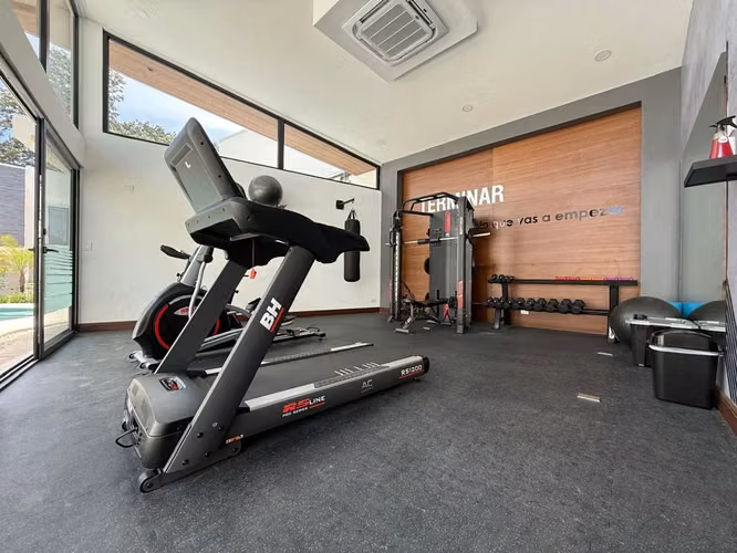VENTA DE CASA EN CONDOMINIO SANTA ANA URBANO 4605