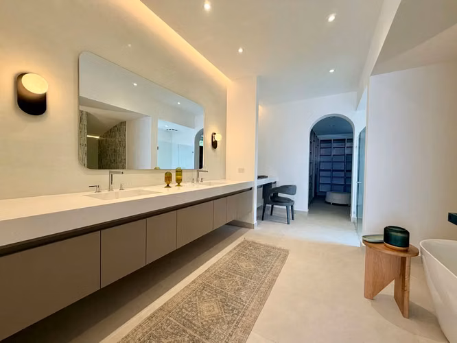 VENTA DE CASA EN BOSQUES DE LINDORA 4921