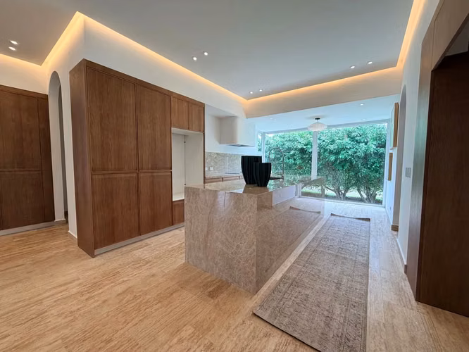 VENTA DE CASA EN BOSQUES DE LINDORA 4921