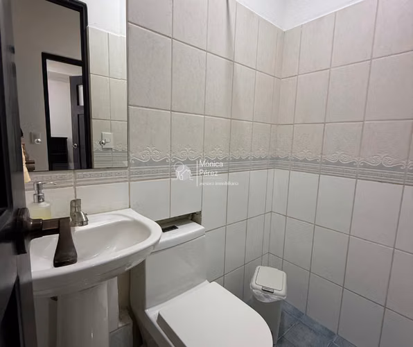 CASA EQUIPADA EN ALQUILER - GRECIA
