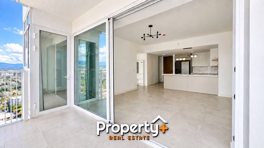 BRAND-NEW APARTMENT AT VELO NUNCIATURA
