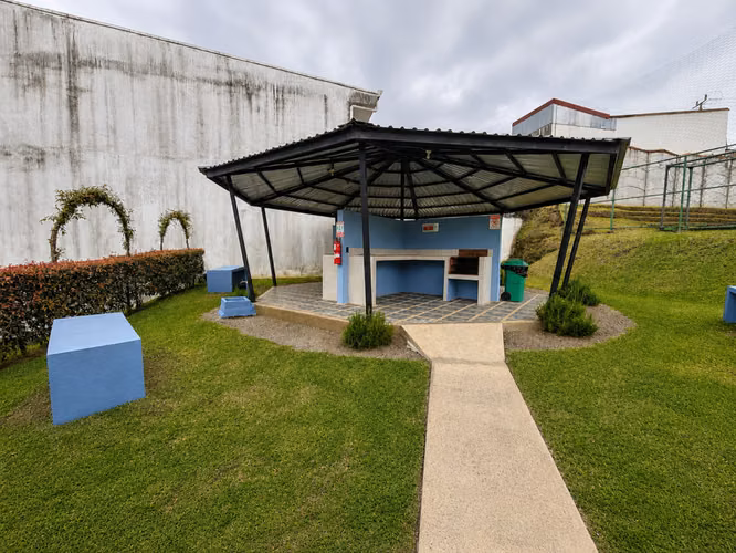 Venta de Casa de 1 Planta en Lomas de Montes de Oca. 3 Habitaciones. ¡Impecable!