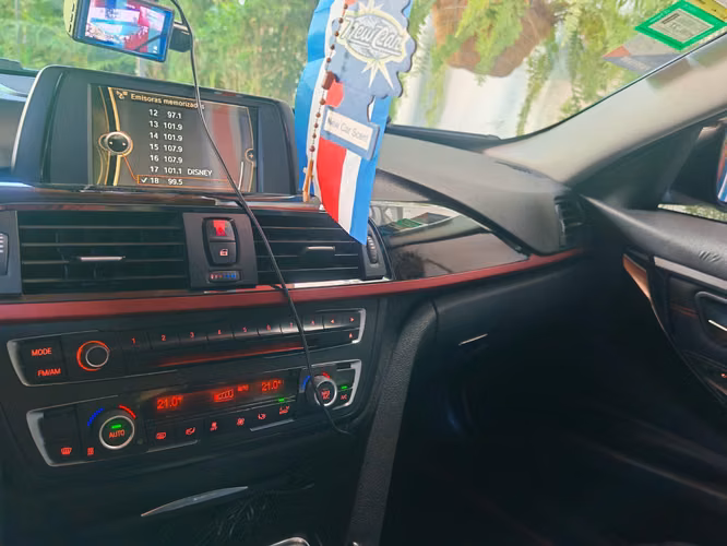 BMW 316i 2015