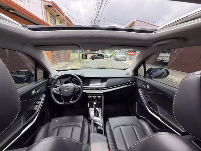 CHANGAN CS15 2024 AUTOMÁTICO - Imagen 10