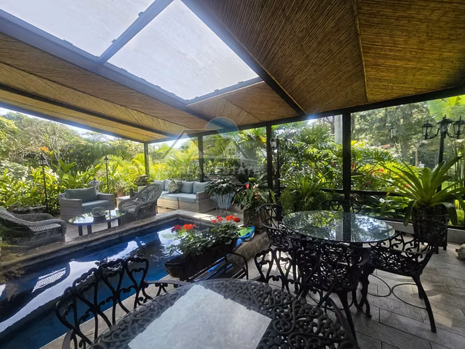 Espectacular propiedad con piscina en La Garita de Alajuela - Imagen 13