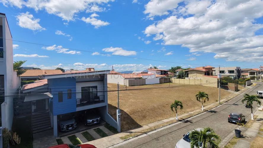 Hermoso Lote Plano en Condominio Lomas del Bosque/ Grecia, Alajuela - Imagen 6
