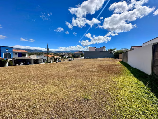 Hermoso Lote Plano en Condominio Lomas del Bosque/ Grecia, Alajuela - Imagen 5