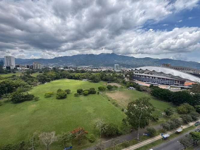 APARTAMENTO EN ALQUILER – TORRES DEL PARQUE