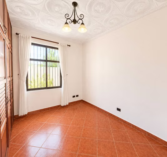 Venta de Casa Alajuela El Coyol | Cerca de Zona Franca, City Mall y Aeropuerto Juan Santamaría