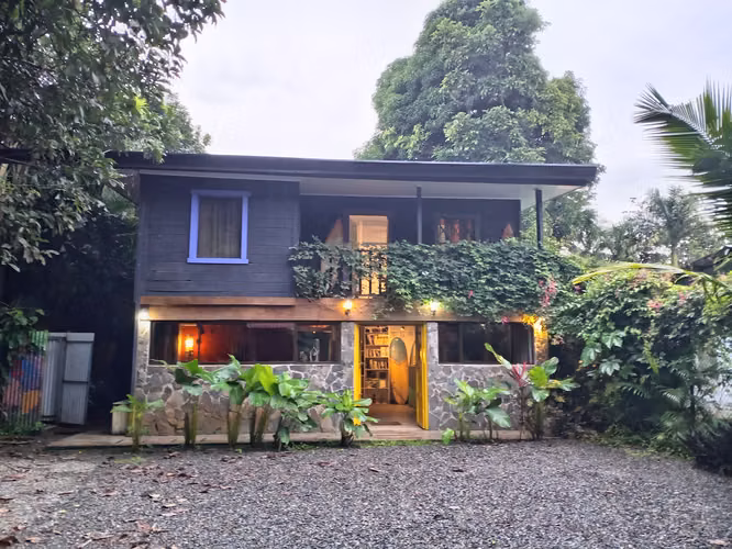 PROPIEDAD COMERCIAL Y RESIDENCIAL EN VENTA – PLAYA JACÓ, COSTA RICA - Imagen 4