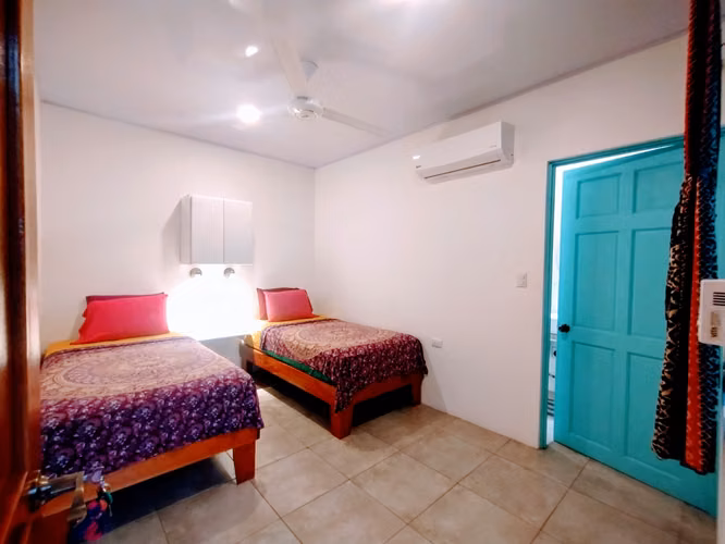 PROPIEDAD COMERCIAL Y RESIDENCIAL EN VENTA – PLAYA JACÓ, COSTA RICA - Imagen 7