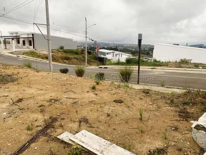Venta increíble lote | Condominio Puerto España, Agua Caliente, Cartago - Imagen 6