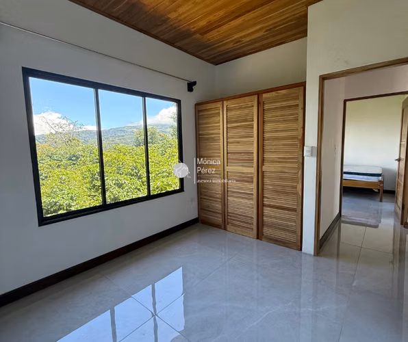 CASA PARA ESTRENAR EN SARCHÍ