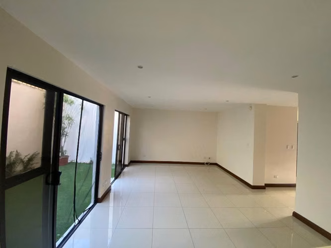 CASA EN ESCAZÚ CONDOMINIO - Imagen 2