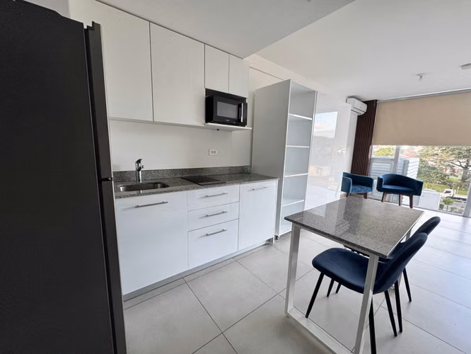 ALQUILER DE APARTAMENTO SIN AMUEBLAR O CON LÍNEA BLANCA - Imagen 10