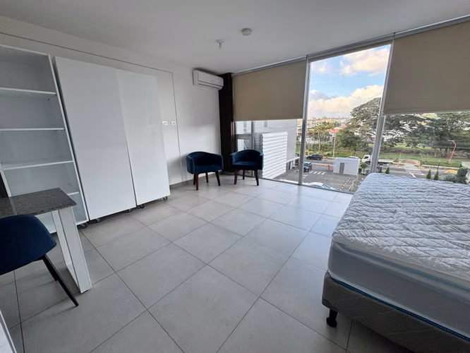 ALQUILER DE APARTAMENTO SIN AMUEBLAR O CON LÍNEA BLANCA - Imagen 6
