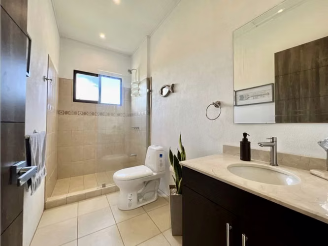 PLAYA ESTERILLOS! LUJOSA Y AMPLIA CASA AMUEBLADA CON PISCINA PRIVADA - Imagen 12