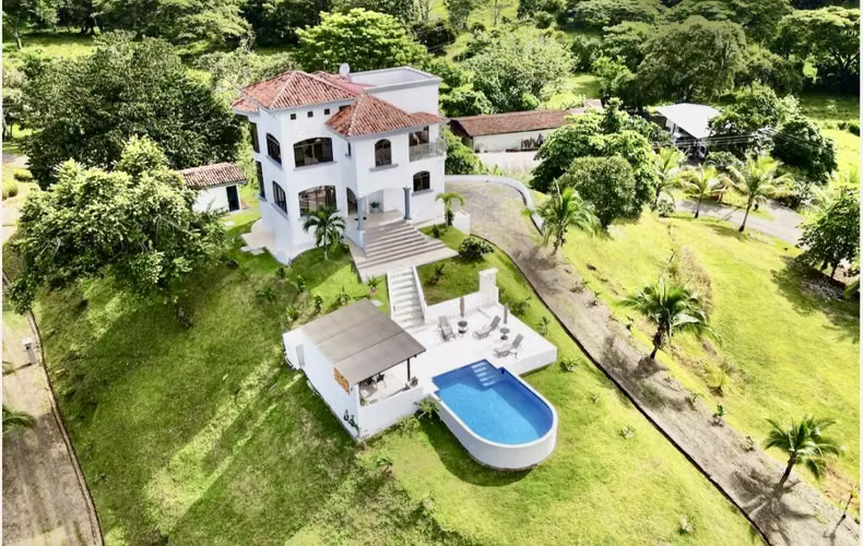 PLAYA ESTERILLOS! LUJOSA Y AMPLIA CASA AMUEBLADA CON PISCINA PRIVADA - Imagen 18
