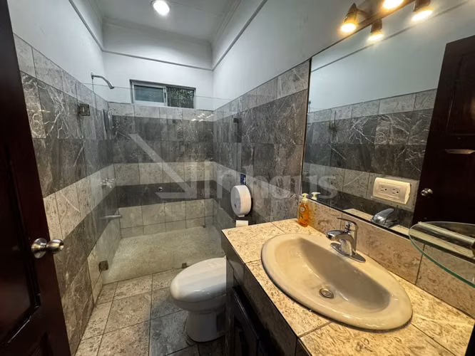 Alquiler de apartamento amoblado en Escazú - Imagen 14