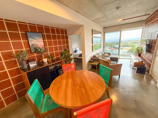 VENTA DE APARTAMENTO AMUEBLADO