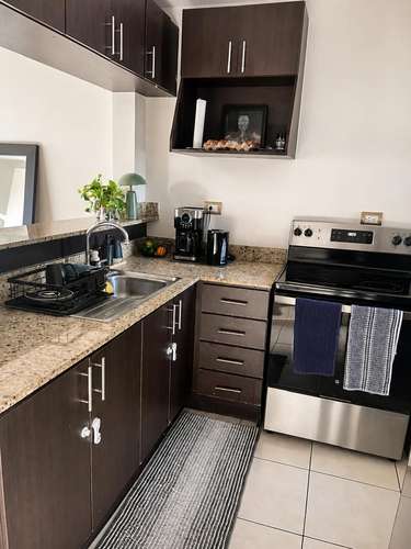Propietario vende apartamento en Vistas de Cariari Heredia