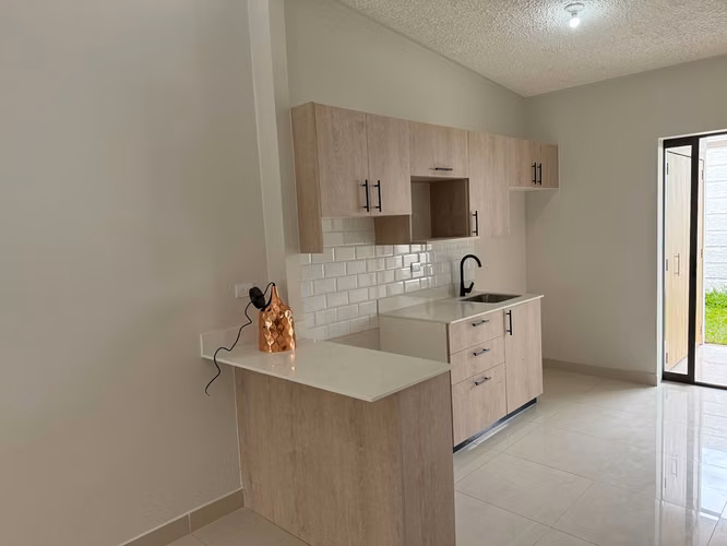 ALQUILER CASA EN CONDOMINIO  MORAVIA - Imagen 15
